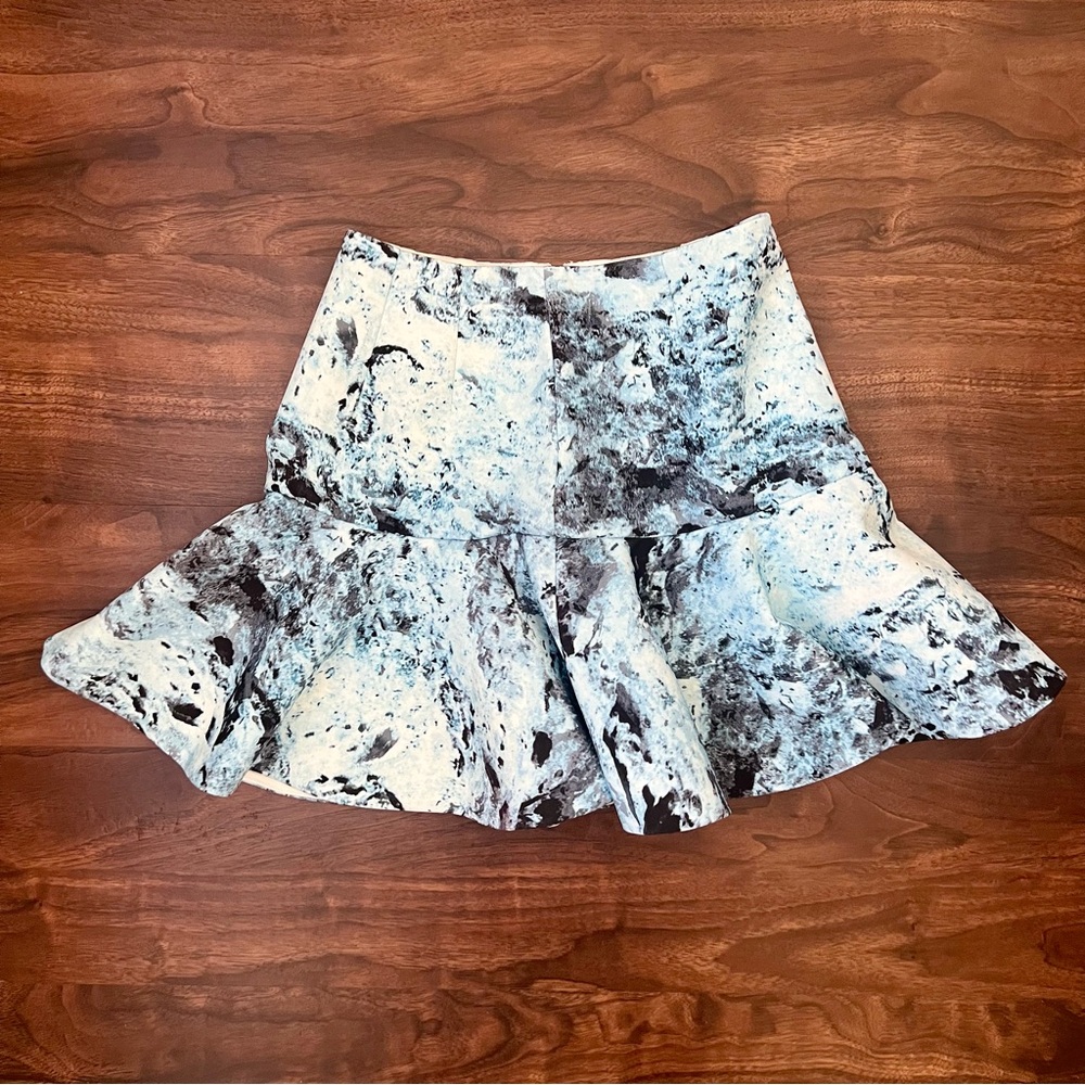 KEEPSAKE Better Off Alone Skirt Frost Print Blue Black & White Lined Sz XS NWOT